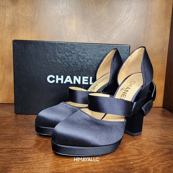 CHANEL SATIN BOW SHOES - Picture 1 of 7